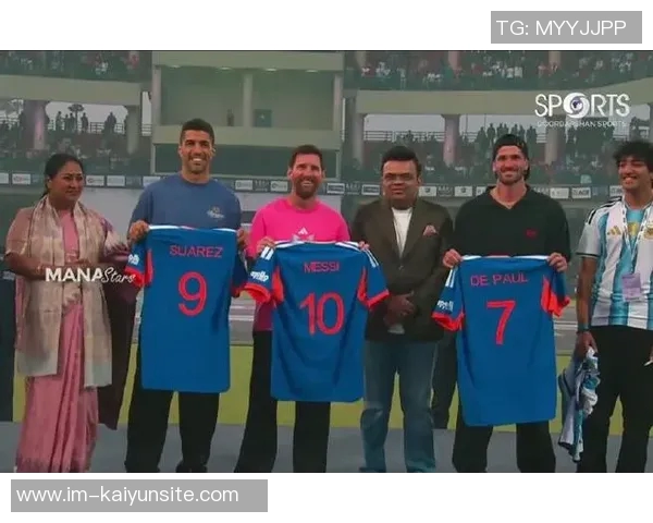 梅西抵达印度海得拉巴开启精彩之旅引发球迷热烈期待